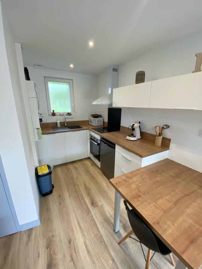 Gite Avec Chambre Mezzanine Pour 2 Pers Brehal Bagian luar foto